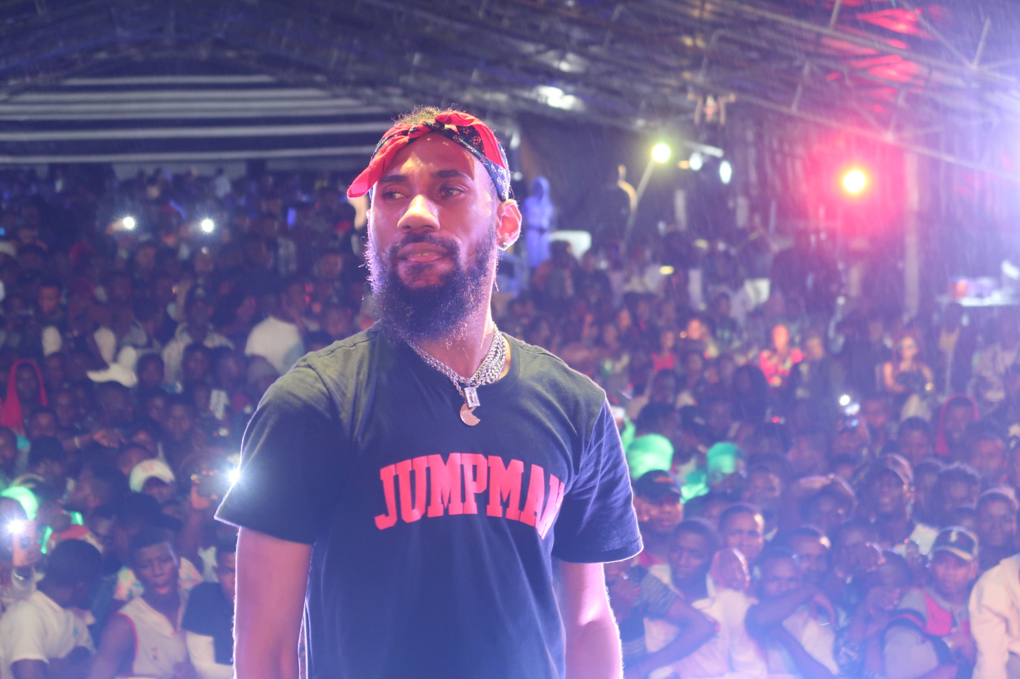 Phyno Drops Visuals for Chart-Topping Remix “Do I” Featuring Burna Boy