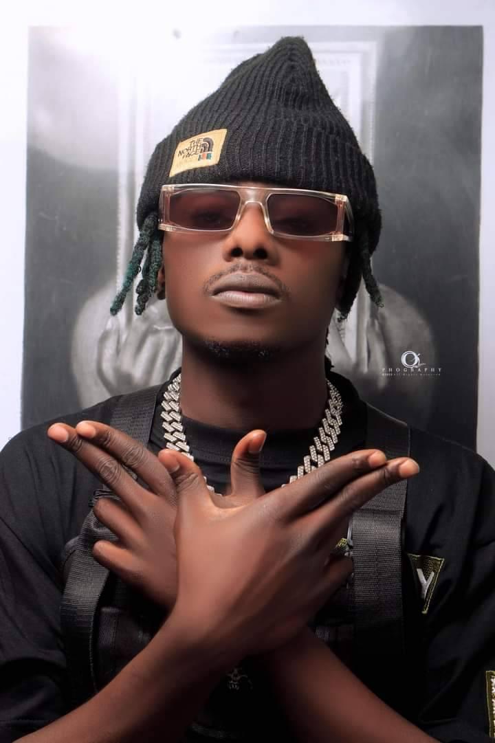 B Quan Phamaika - "Twalipo Imbwa" (Official Performance Video)