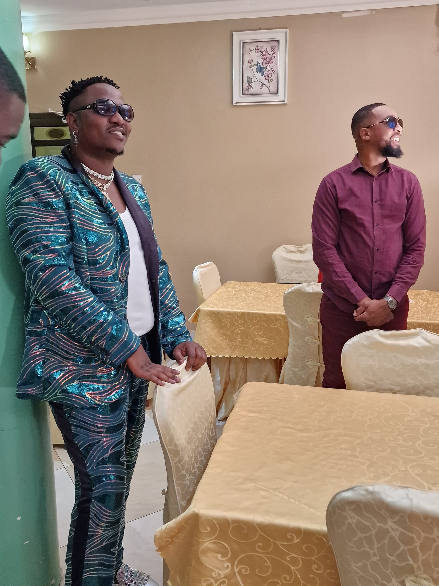 Chester Releases Visuals for "Kwaba Abapela"