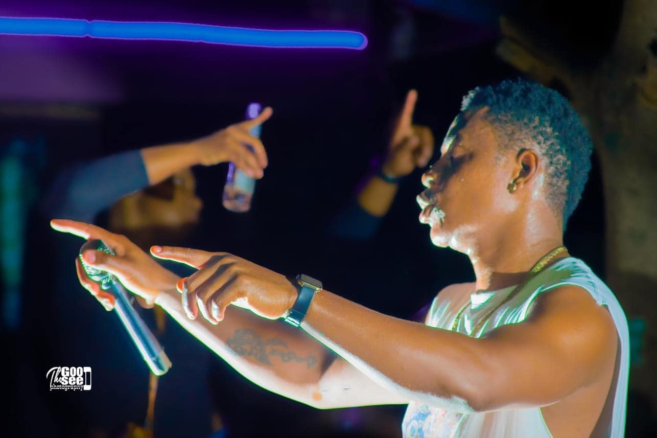 Rich Bizzy Presents: "Nasala Iwe (I Choose You)"